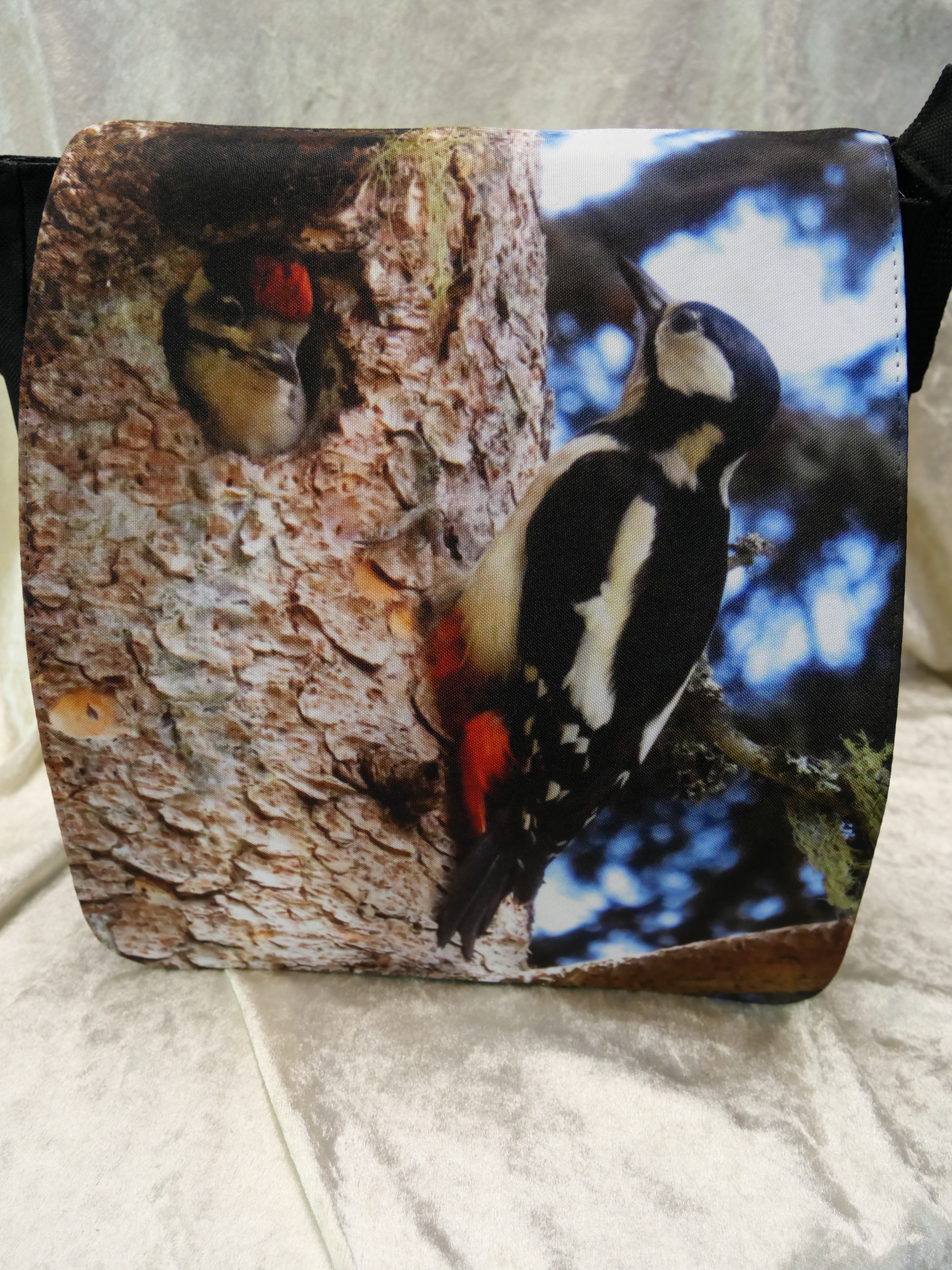 Bild-Nr. P1033925
Umh&auml;ngetasche Venedig